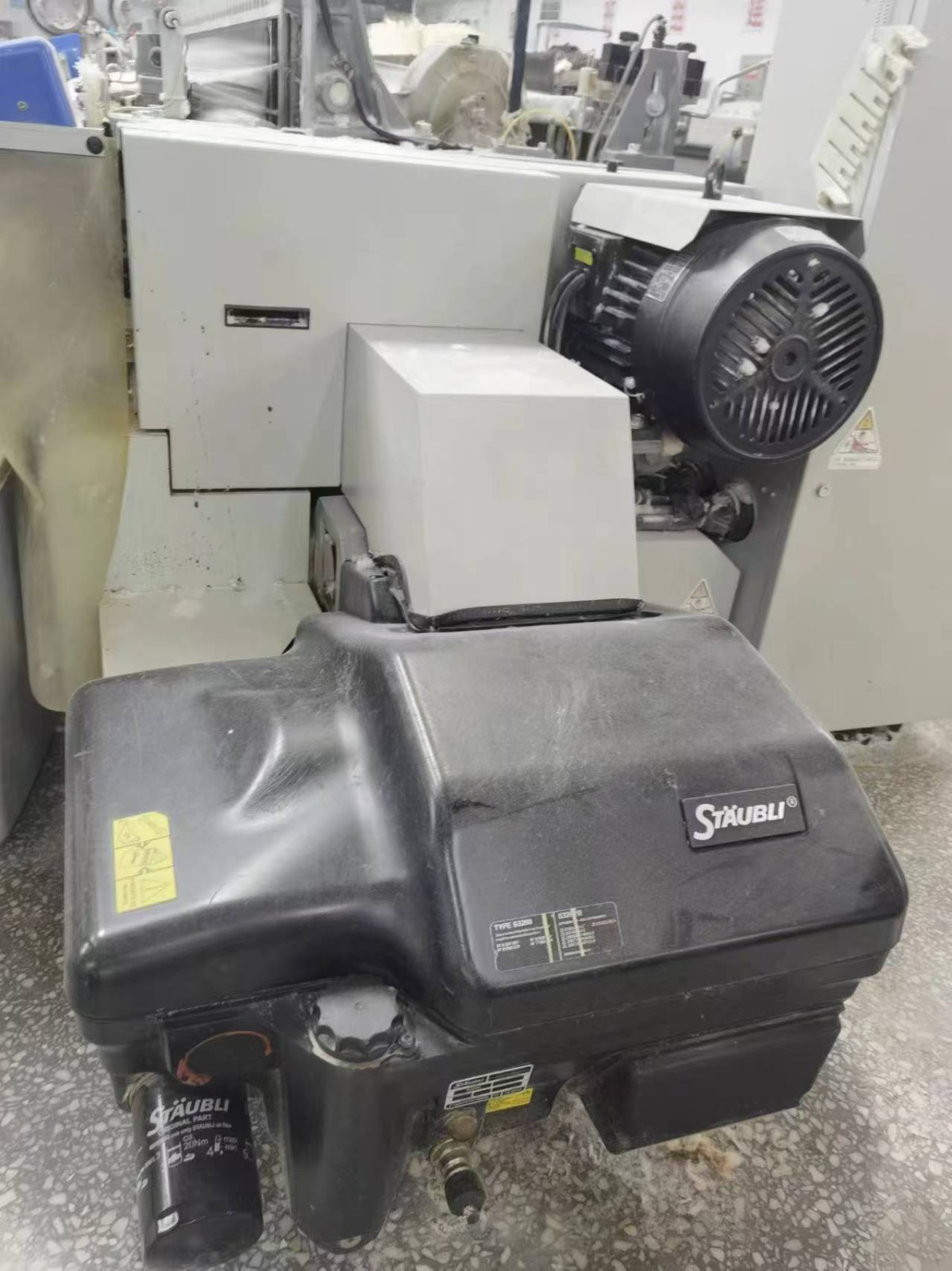 Toyota 810 Machine 3