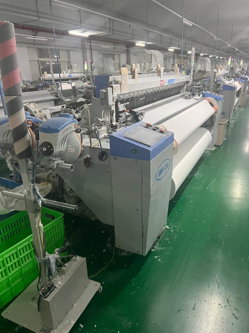 Red flag Airjet loom